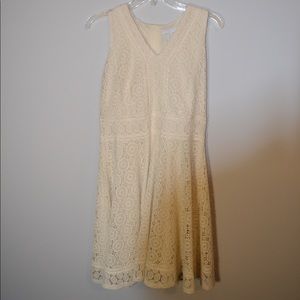 PETITE WHITE / IVORY LACEY DRESS